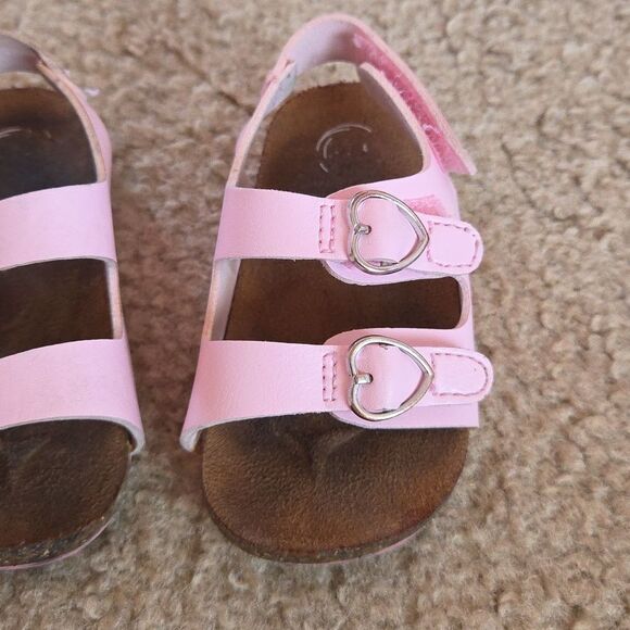 Wonder Nation Heart Pink Strap Sandals Size 4 - Picture 2 of 6